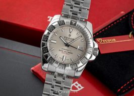 Tudor Hydronaut 20030 (Unknown (random serial)) - Silver dial 41 mm Steel case