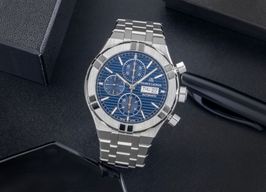 Maurice Lacroix Aikon AI6006-PVY11-170-1 -