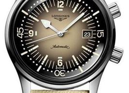 Longines Legend Diver L3.774.4.30.2 (2026) - Beige dial 42 mm Steel case