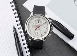 IWC Portuguese Yacht Club Chronograph IW390206 (Unknown (random serial)) - Silver dial 46 mm Steel case
