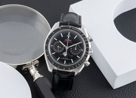 Omega Speedmaster Moonphase 304.33.44.52.01.001 (Unknown (random serial)) - Black dial 44 mm Steel case