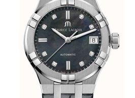 Maurice Lacroix Aikon AI6006-SS001-370-1 (2023) - Pearl dial 35 mm Steel case