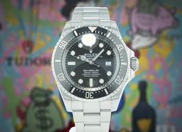 Rolex Sea-Dweller Deepsea 126660 (2021) - Black dial 44 mm Steel case