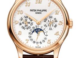 Patek Philippe Perpetual Calendar 5327R-001 -