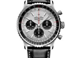 Breitling Navitimer 1 B01 Chronograph AB0138241G1P1 (2022) - Zilver wijzerplaat 43mm Staal