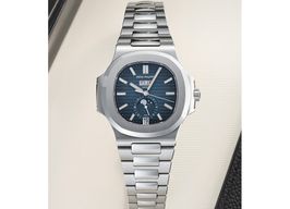 Patek Philippe Nautilus 5726/1A-014 -