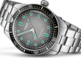 Oris Divers Sixty Five 01 733 7707 4053-07 8 20 18 (2026) - Grijs wijzerplaat 40mm Staal