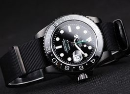 Rolex GMT-Master II 116710LN (Onbekend (willekeurig serienummer)) - Zwart wijzerplaat 40mm Staal