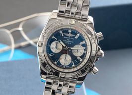 Breitling Chronomat 44 AB011012/B967 (Onbekend (willekeurig serienummer)) - Zwart wijzerplaat 44mm Staal