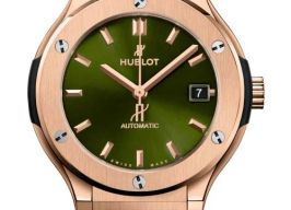 Hublot Classic Fusion 565.OX.8980.RX (2026) - Green dial 38 mm Rose Gold case