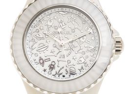 Chanel J12 H7990 (2023) - Silver dial 33 mm Ceramic case