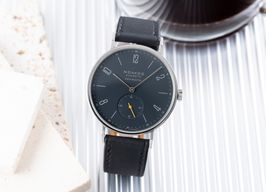 NOMOS Tangente Neomatik 142 (2023) - Blue dial 39 mm Steel case