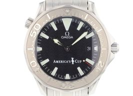 Omega Seamaster Diver 300 M 2533.50.00 (2001) - Black dial 42 mm White Gold case
