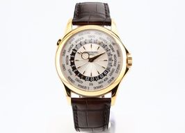 Patek Philippe World Time 5130R-001 (2019) - Silver dial 39 mm Rose Gold case