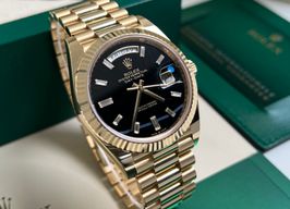 Rolex Day-Date 40 228238 (2023) - Black dial 40 mm Yellow Gold case