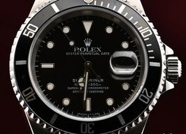 Rolex Submariner Date 16610 -