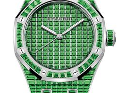 Audemars Piguet Royal Oak Selfwinding 15554BC.TV.1274BC.01 (2025) - Green dial 37 mm White Gold case