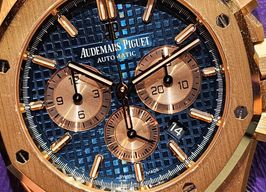 Audemars Piguet Royal Oak Chronograph 26331OR (Unknown (random serial)) - Blue dial 41 mm Rose Gold case