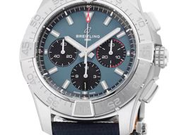 Breitling Avenger AB0147101C1X1 (2024) - Blue dial 44 mm Steel case