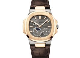 Patek Philippe Nautilus 5712GR-001 (2013) - Grijs wijzerplaat 40mm Witgoud