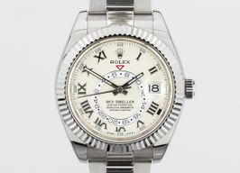 Rolex Sky-Dweller 326939 (2015) - White dial 42 mm White Gold case