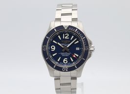 Breitling Superocean 42 A17366 (2020) - Blauw wijzerplaat 42mm Staal