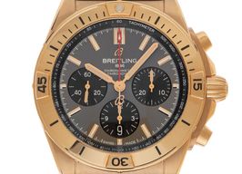 Breitling Chronomat 42 RB0134101B1S1 (2021) - Grijs wijzerplaat 42mm Roodgoud