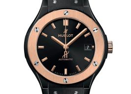 Hublot Classic Fusion 565.CO.1480.RX (2023) - Black dial 38 mm Ceramic case