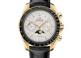 Omega Speedmaster Moonphase 304.63.44.52.02.001 (2026) - Silver dial 44 mm Yellow Gold case