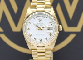 Rolex Day-Date 36 18038 (1980) - White dial 36 mm Yellow Gold case