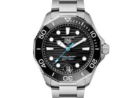 TAG Heuer Aquaracer 300M WBP5110.BA0013 (2024) - Zwart wijzerplaat 42mm Staal