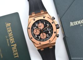 Audemars Piguet Royal Oak Offshore 26470OR.OO.A002CR.02 (Unknown (random serial)) - Black dial 42 mm Rose Gold case