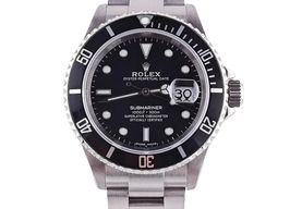 Rolex Submariner Date 16610 (Onbekend (willekeurig serienummer)) - Zwart wijzerplaat 40mm Staal