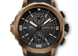 IWC Aquatimer Chronograph IW379503 (2024) - Zwart wijzerplaat 43mm Brons