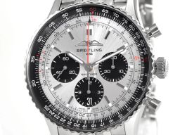 Breitling Navitimer 1 B01 Chronograph AB0138241G1A1 (2024) - Zilver wijzerplaat 43mm Staal