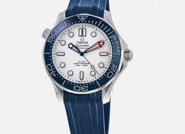 Omega Seamaster Diver 300 M 210.32.42.20.04.002 (2025) - Wit wijzerplaat 42mm Staal