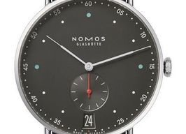 NOMOS Metro 38 Datum 1103 -