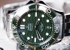 Omega Seamaster Diver 300 M 210.30.42.20.10.001 (2026) - Green dial 42 mm Steel case