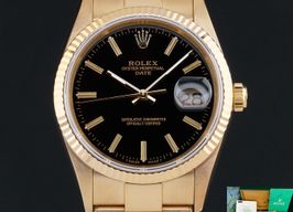 Rolex Oyster Perpetual Date 15238 (1991) - Champagne dial 34 mm Yellow Gold case