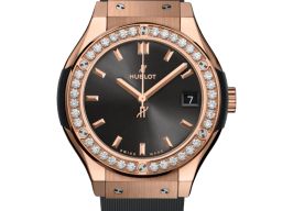 Hublot Classic Fusion https://wancorawatches.com/en/buy-watch/hublot-classic-fusion-racing-grey-king-gold-diamonds-33mm-2/ -