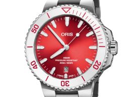 Oris Aquis Date 01 733 7787 4138-07 8 22 04PEB (2024) - Red dial 42 mm Steel case