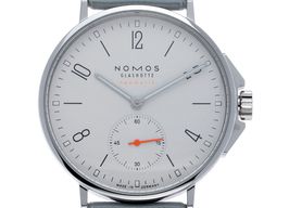 NOMOS Ahoi Neomatik 560 -