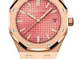 Audemars Piguet Royal Oak Selfwinding 77450OR.OO.1361OR.01 (2025) - Pink dial 34 mm Rose Gold case