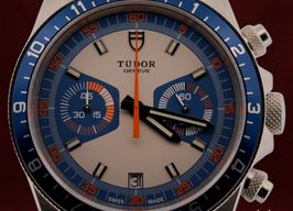 Tudor Heritage Chrono Blue 70330B (2019) - Multi-colour dial 42 mm Steel case