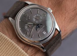 Patek Philippe Annual Calendar 5146G-010 (Onbekend (willekeurig serienummer)) - Grijs wijzerplaat 39mm Witgoud