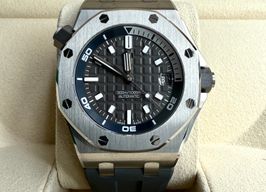 Audemars Piguet Royal Oak Offshore Diver 15720ST.OO.A009CA.01 -
