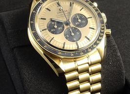 Omega Speedmaster Professional Moonwatch 310.60.42.50.99.002 (2024) - Champagne wijzerplaat 42mm Geelgoud