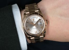 Rolex Day-Date 40 228235 (2023) - Gold dial 40 mm Rose Gold case