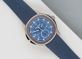 Patek Philippe Aquanaut 5164G-001 (2024) - Blue dial 41 mm White Gold case