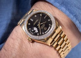 Rolex Day-Date 36 18048 (1981) - Zwart wijzerplaat 36mm Geelgoud